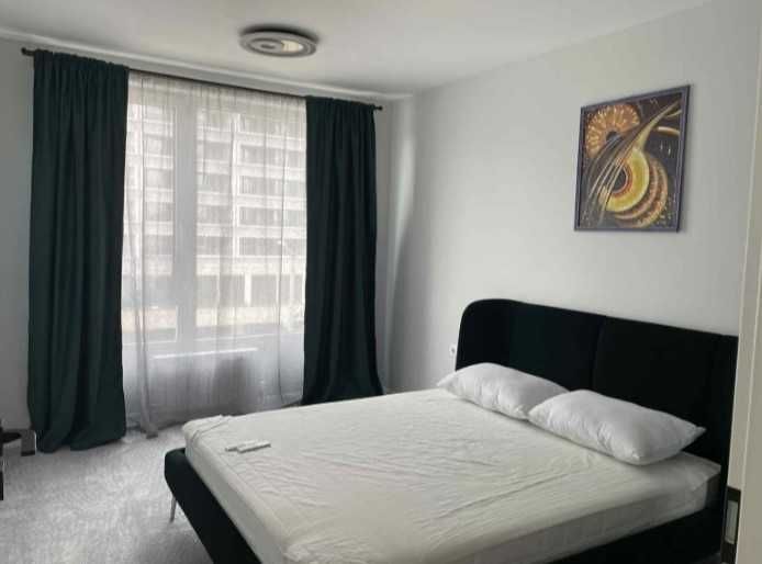 Дава се под наем Двустаен апартамент в София, Изток - 105 кв.м за 1200 € - Снимка #4