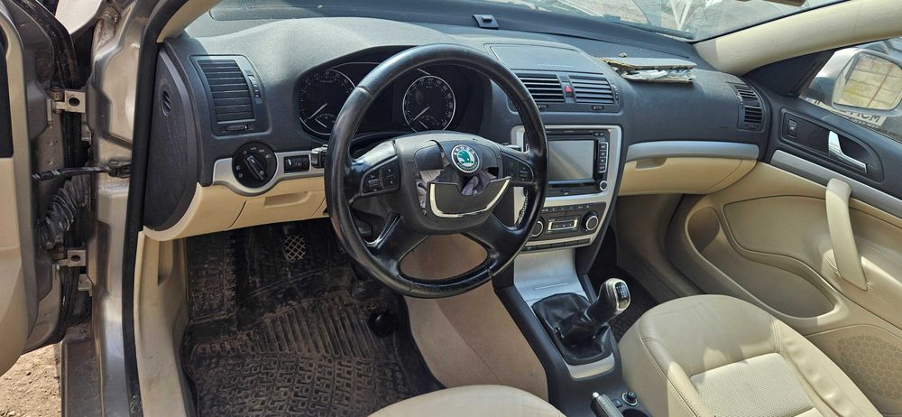 Dezmembrez Skoda Octavia 2 Facelift break 1.6 tdi - cay 105cp 77kw