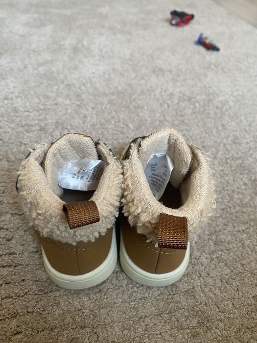 Зимни ботушки HM