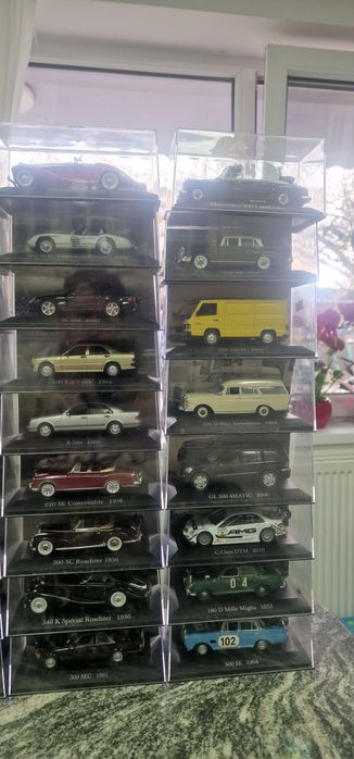 Vând colecție machete Mercedes 1/43