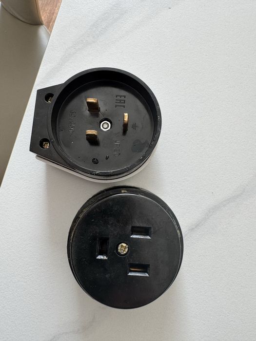 Розетка для электроплиты 32Ампера