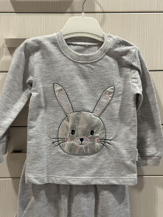 Нов бебешки комплект 80 / 12 месеца