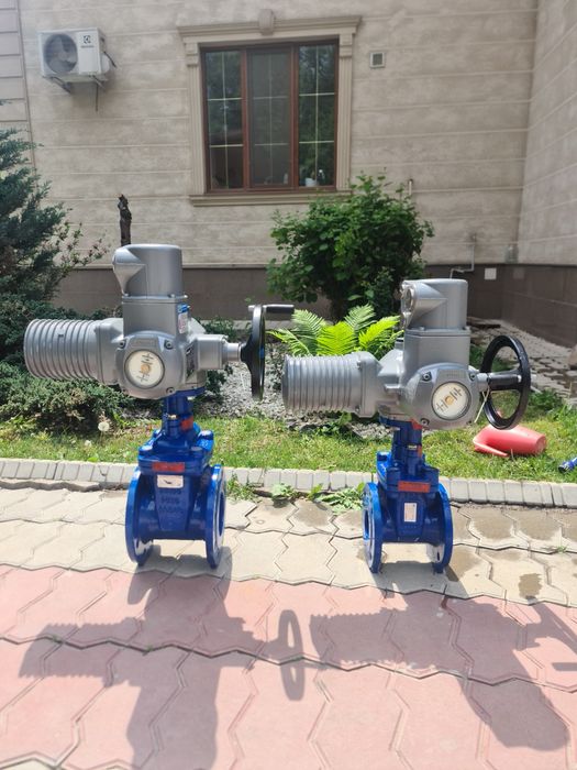 Задвижки с электроприводам AUMA