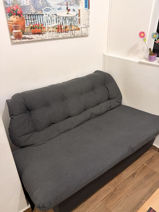 Разтегателен диван