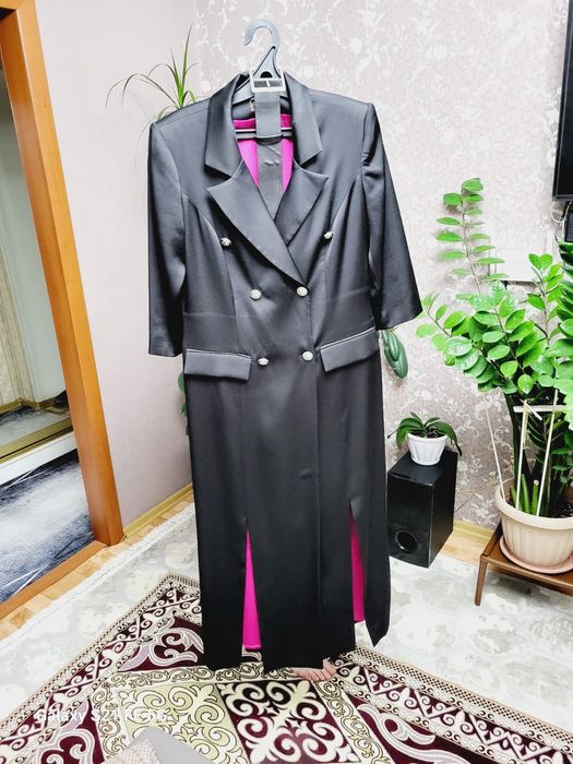 Элегантный длинный блейзер