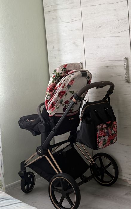 Детска количка CYBEX PRIAM Rose Gold / Spring Blossom