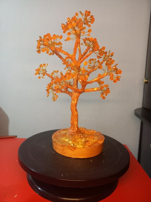 Продам дерево из бисера