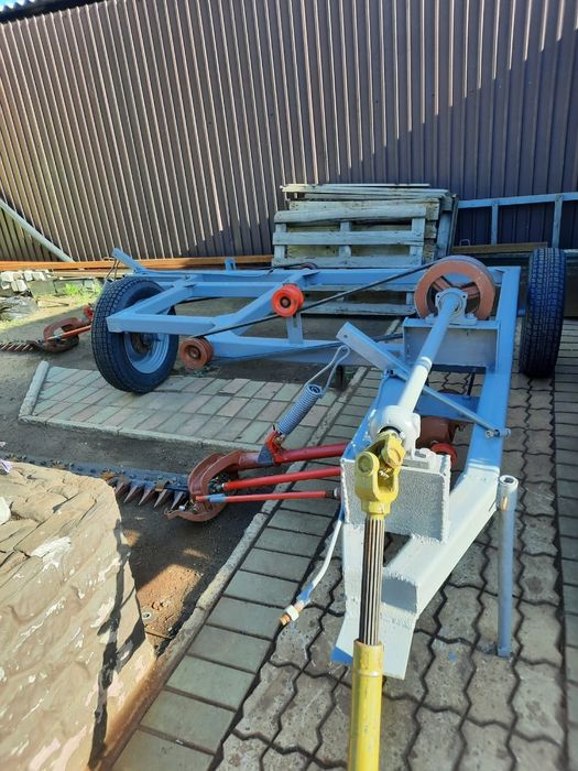 Продам косилку двухбруску