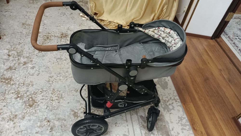 Продается Детский коляска