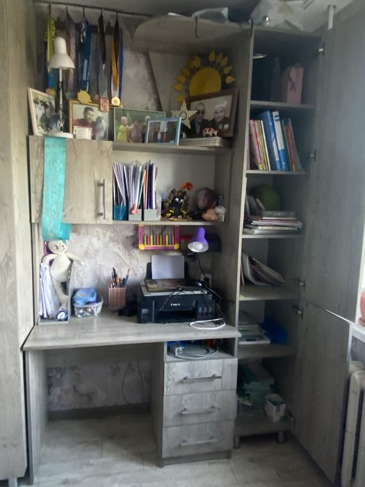 Компютерный стол+ угловой шкаф большой вместительный