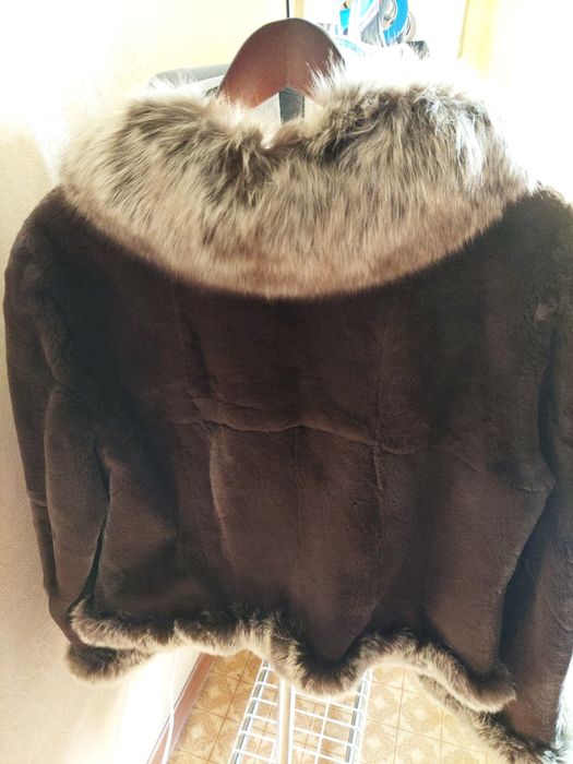 Полушубок женский.
