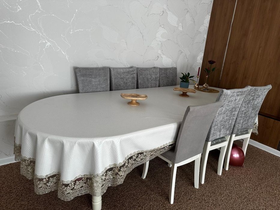 Продам стол 3,5 метра