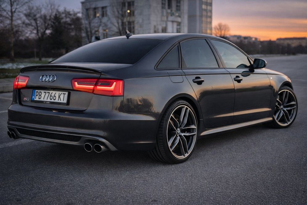 Audi A6 biTDI 313