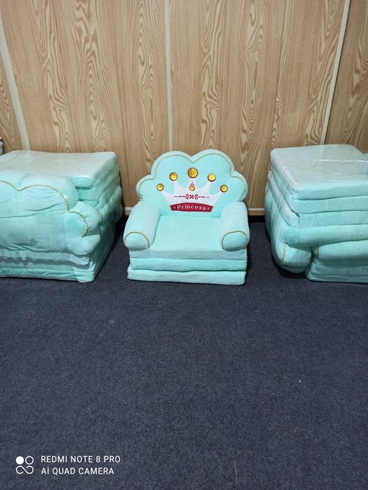 Кресло мягькая детская