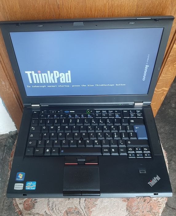Vand Leptop Lenovo ThinkPad T420 în stare bună