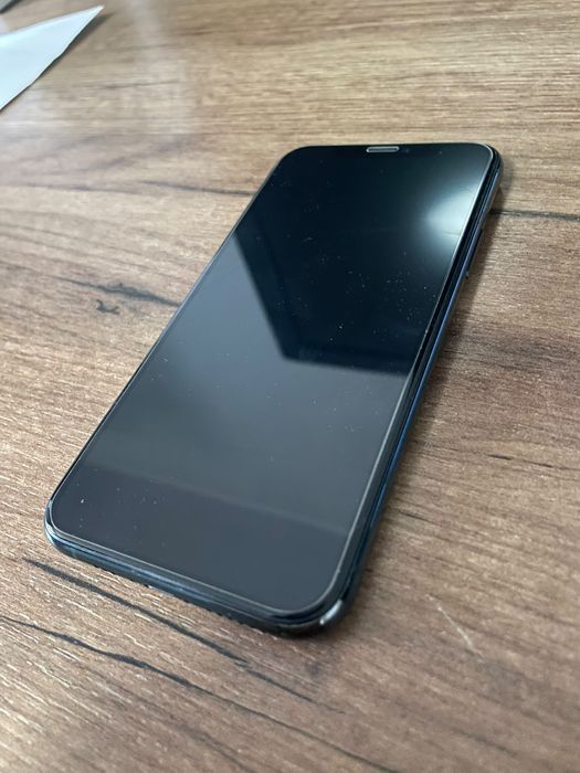Vand xbox one si iPhone 11 pro de 256 gb
