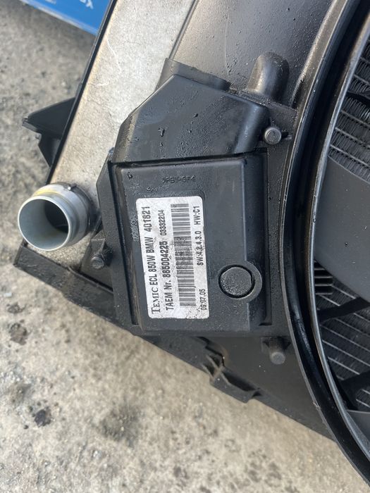 радиатори перка бмв/bmw m5 e60 m6 e63 бмв м5 м6 перка радиатор