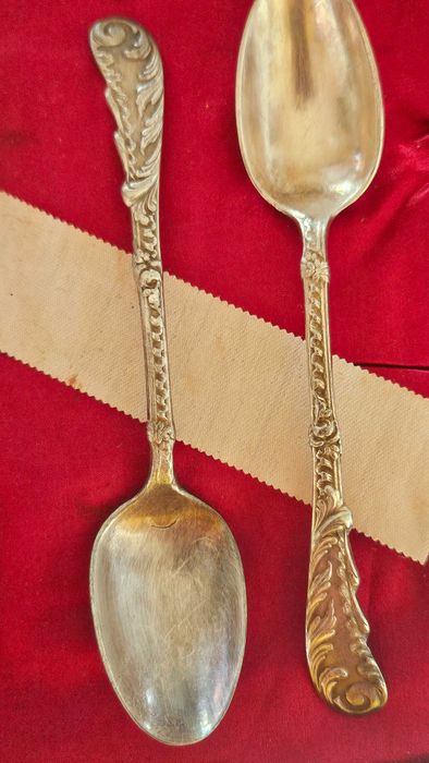 Комплект 12 бр. лъжички в кутия