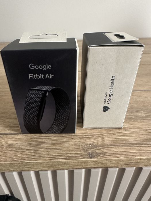 Google Fit браслет