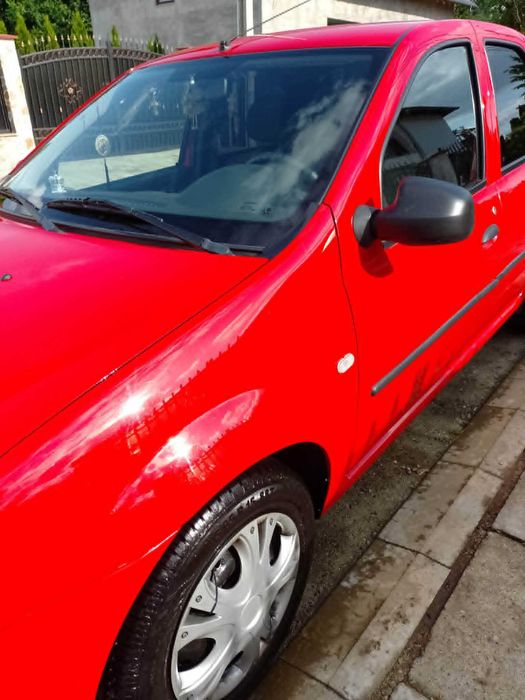 Dacia Logan 1.6 benzină, 2011, 18.399 km reali, unic proprietar