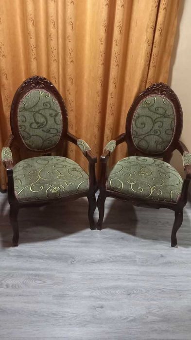 Продам кресла в хорошем состоянии