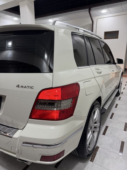 Mercedes Benz GLK 280 4 matik 1 qo'l haydalgan