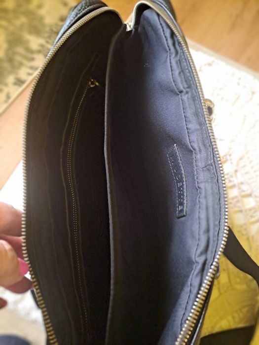 Geanta neagra din piele Musette
