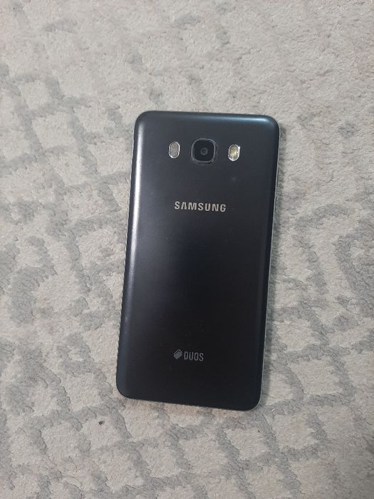 Samsung j7 продам