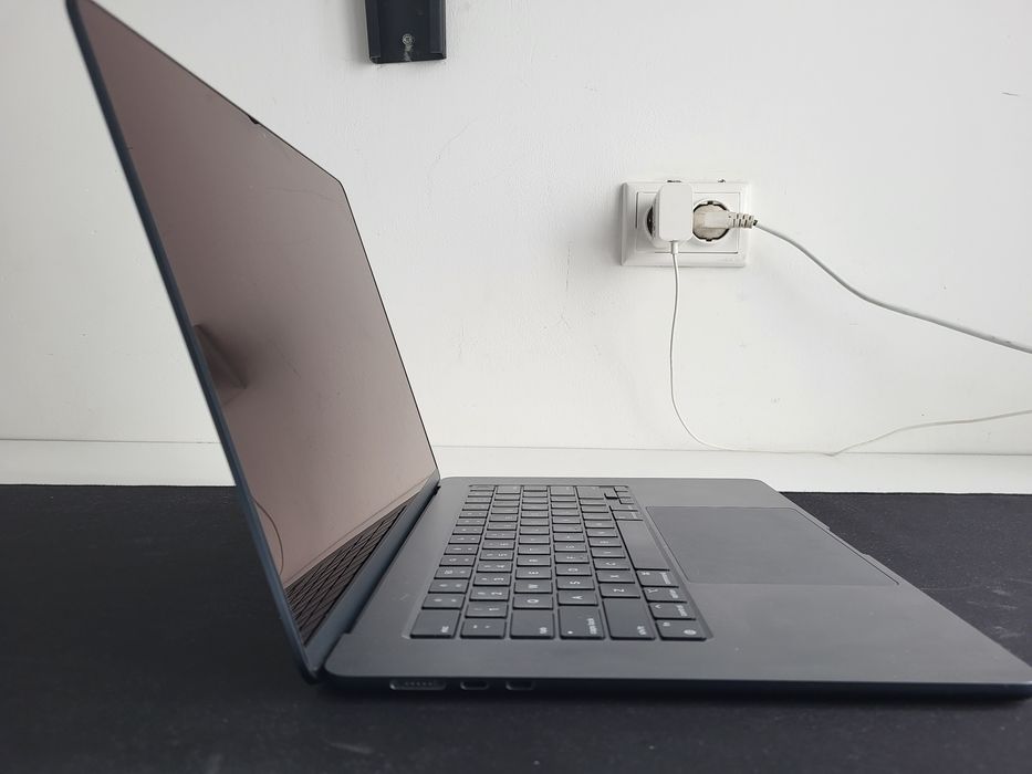 Mac Book Air 15 M3 99% 2024 года