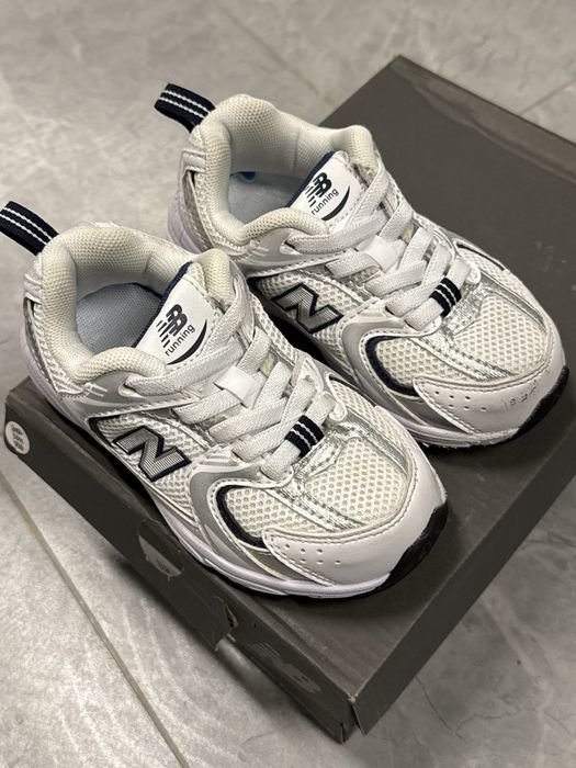 Десткие кроссовки new balance