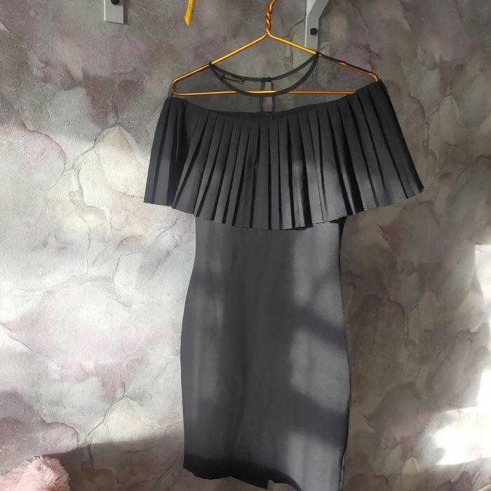 Чёрное элегантное платье