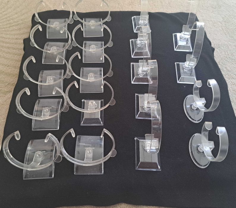 Suport pentru ceas din plastic