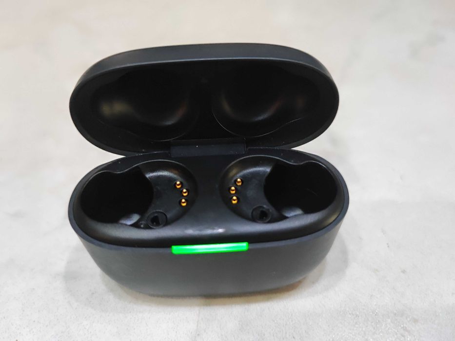 Зарядна станция за слушалки SONY WF-LS900 употребявана