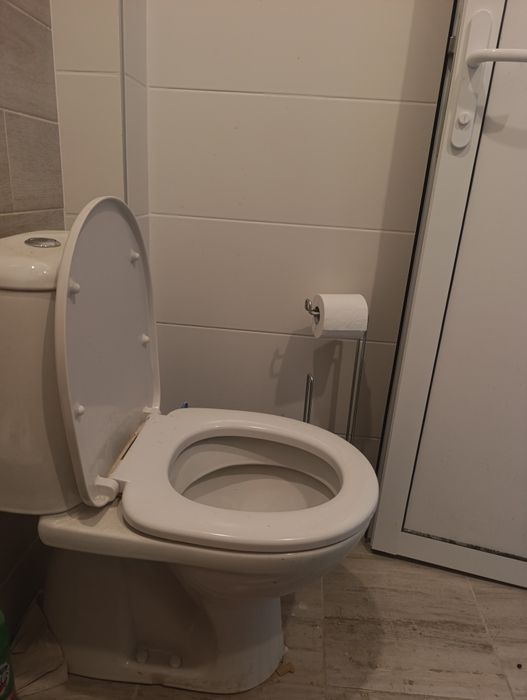 Тристаен апартамент под наем сухата река обзаведен