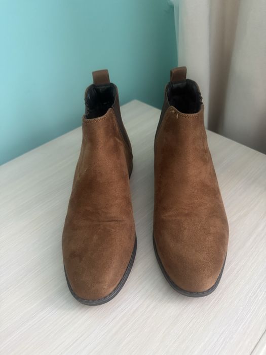 Дешево!натуральные ботинки