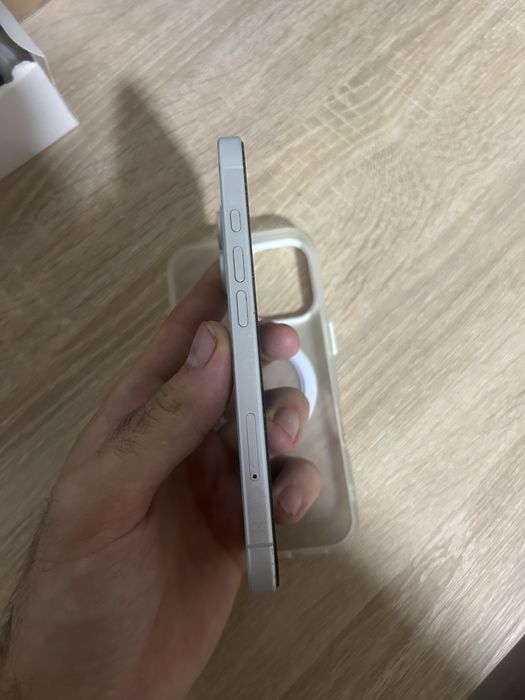 Iphone 16 disponibil