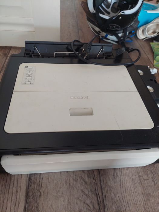 Принтер ricoh ..