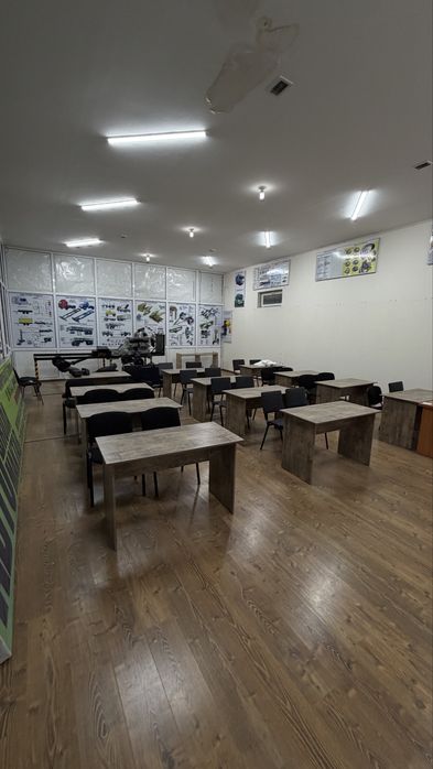 Сдаётся в аренду учебная комната