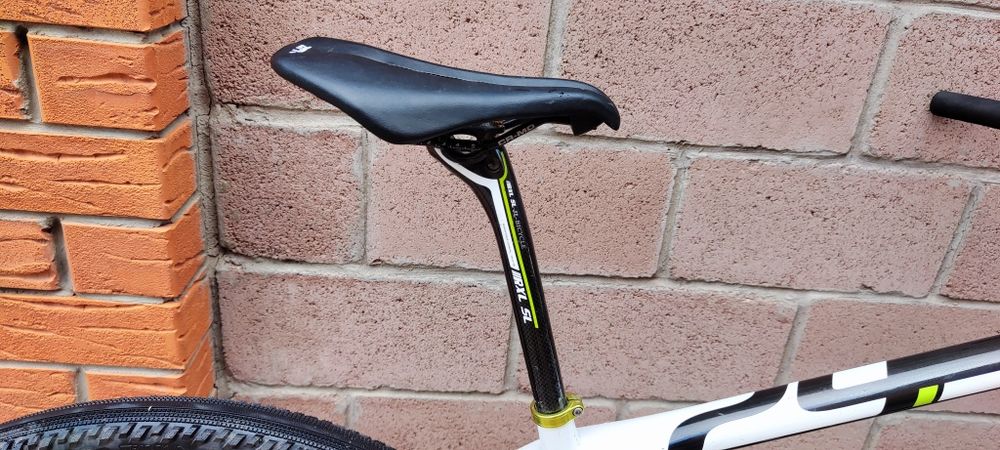 Продам велосипед Cannondale Flash Carbon