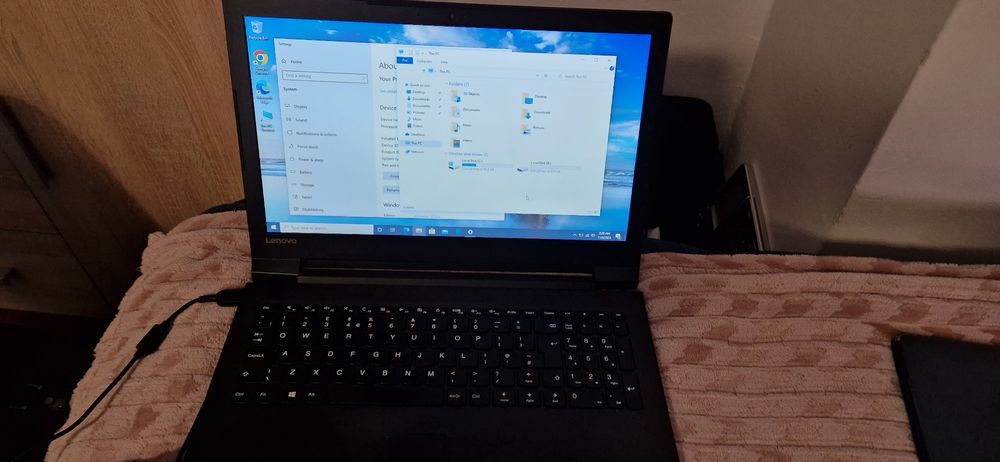 Laptop i3  lenovo v110-15isk