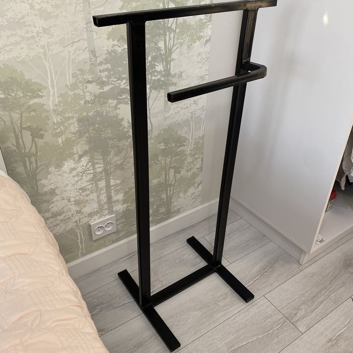 Вешалка напольная