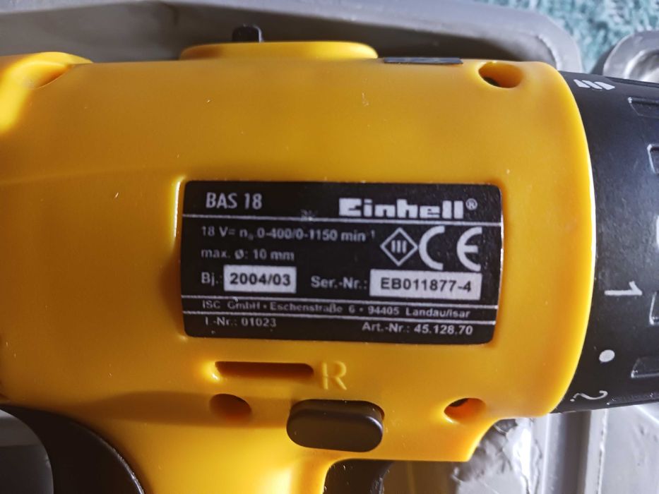 Винтоверт Einhell BAS 18, зарядно, без батерии.