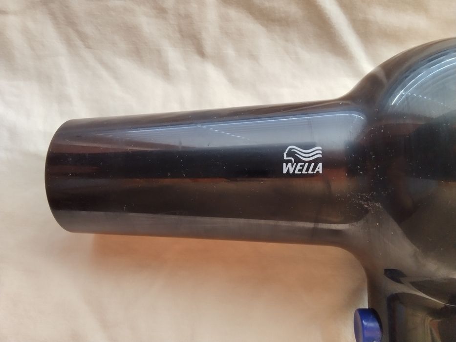 Оригинален немски страхотен сешоар велла-професионален