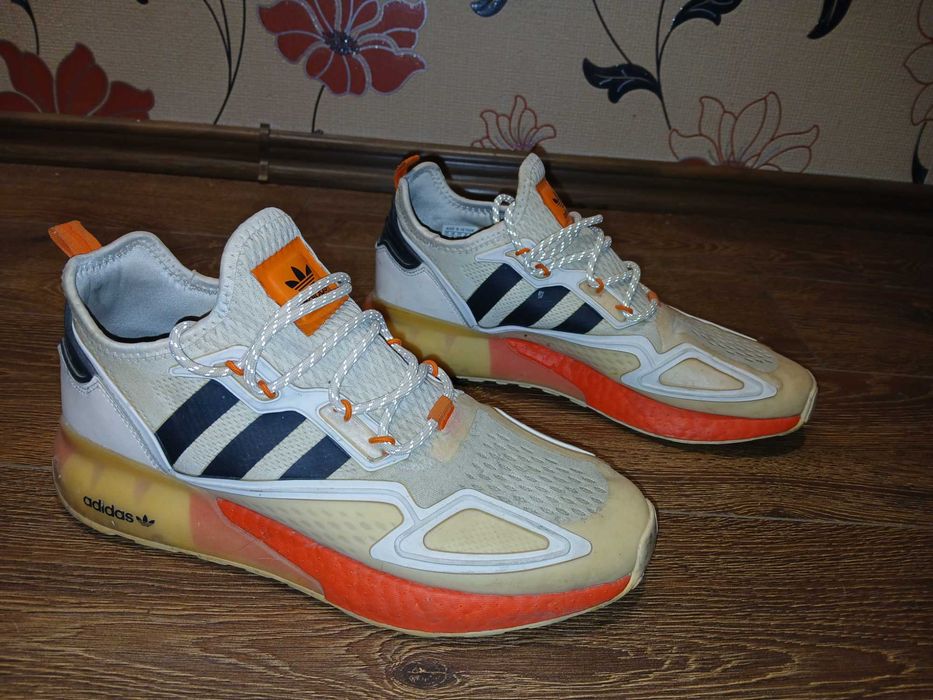 Продавам маратонки adidas . Използвани са, но в отлично състояние.