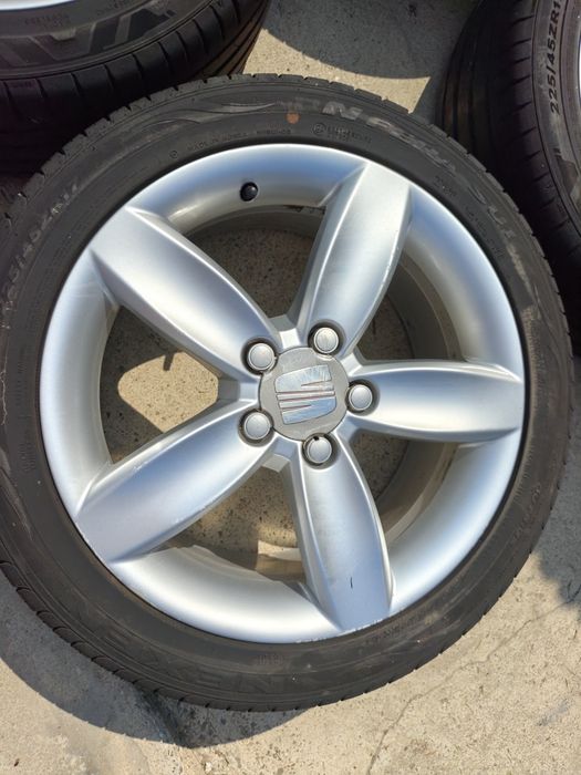 Оригинални джанти 5х112 17 ки Seat