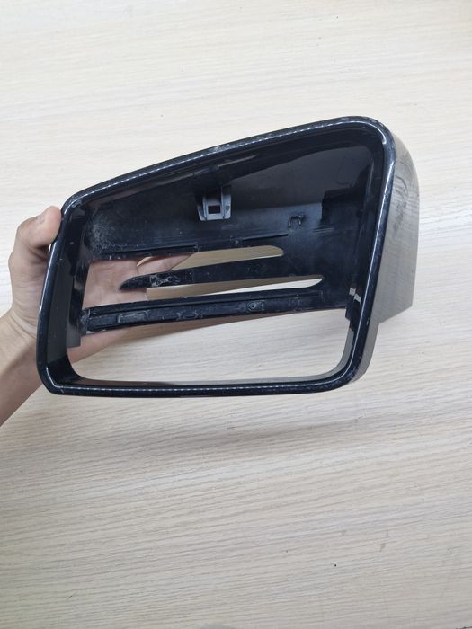 Левый корпус w221 или w222