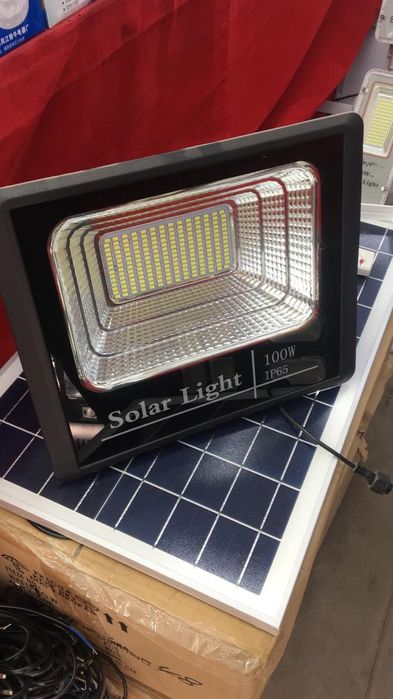 Солнечный прожектор