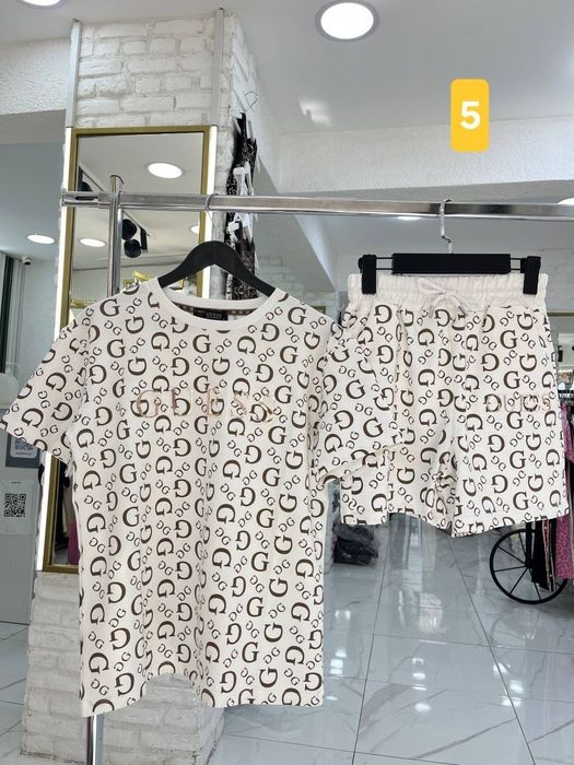 Compleu dama Guess