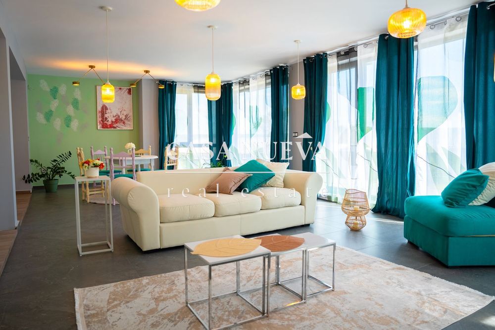 Продава се Къща в с. Кранево, Област Добрич - 300 кв.м за 1834 €/кв.м - Снимка #1