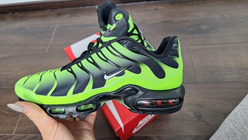 NOU Nike Tn 42-46 !!